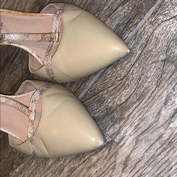 Moda Tan Heels🖤 - Picture 3 of 8